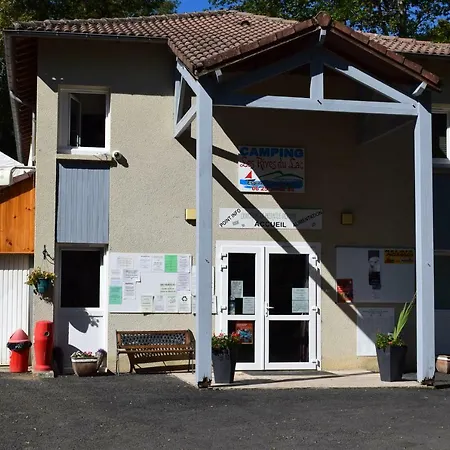 Camping Les Rives Du Lac Saint-Gérons
