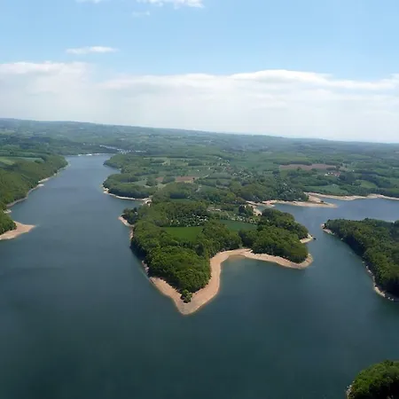 Camping Les Rives Du Lac Parque de Campismo 3*