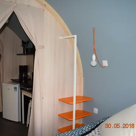 Camping Les Rives Du Lac Parque de Campismo